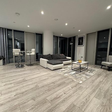 Luxury 2 Bed Penthouse With Stunning Views In Manchester City Centre Dış mekan fotoğraf