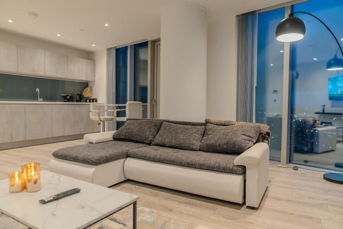 Luxury 2 Bed Penthouse With Stunning Views In Manchester City Centre Dış mekan fotoğraf